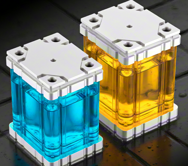 浸没式液冷冷却液：硅油与氟化液对比分析